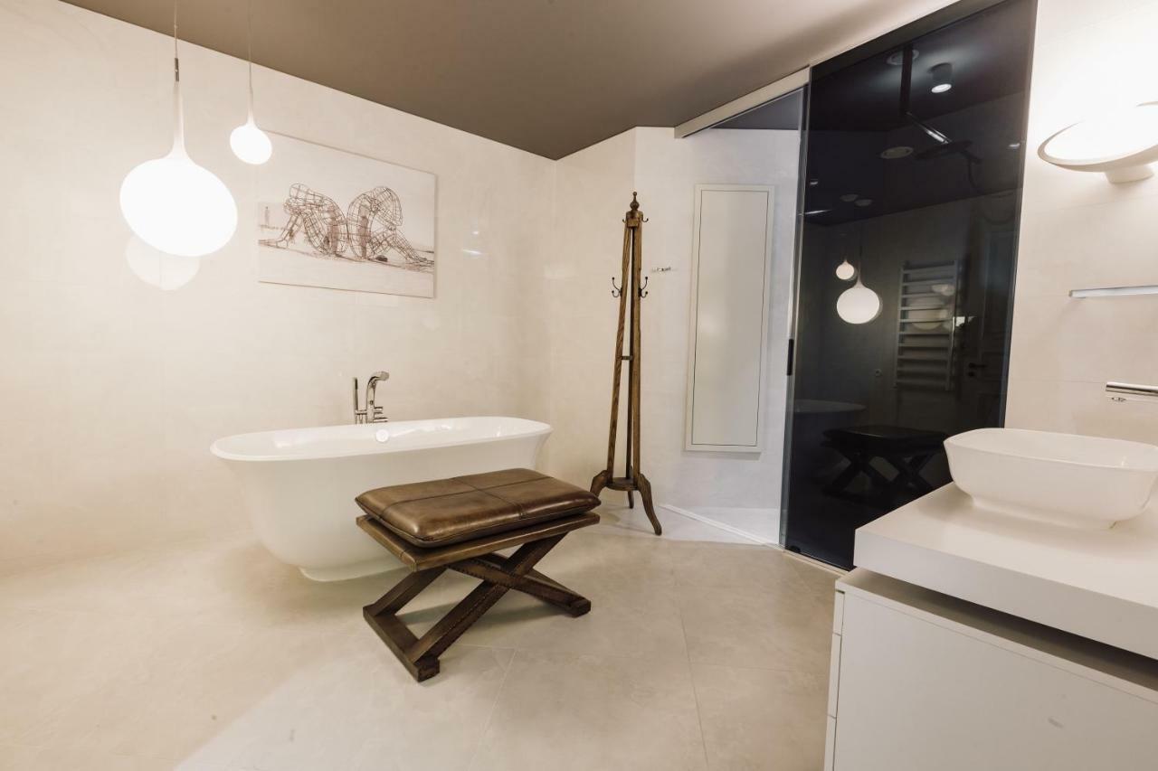 Millionaire Suite Riga Exterior photo