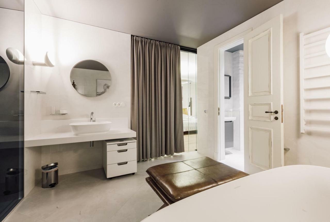 Millionaire Suite Riga Exterior photo